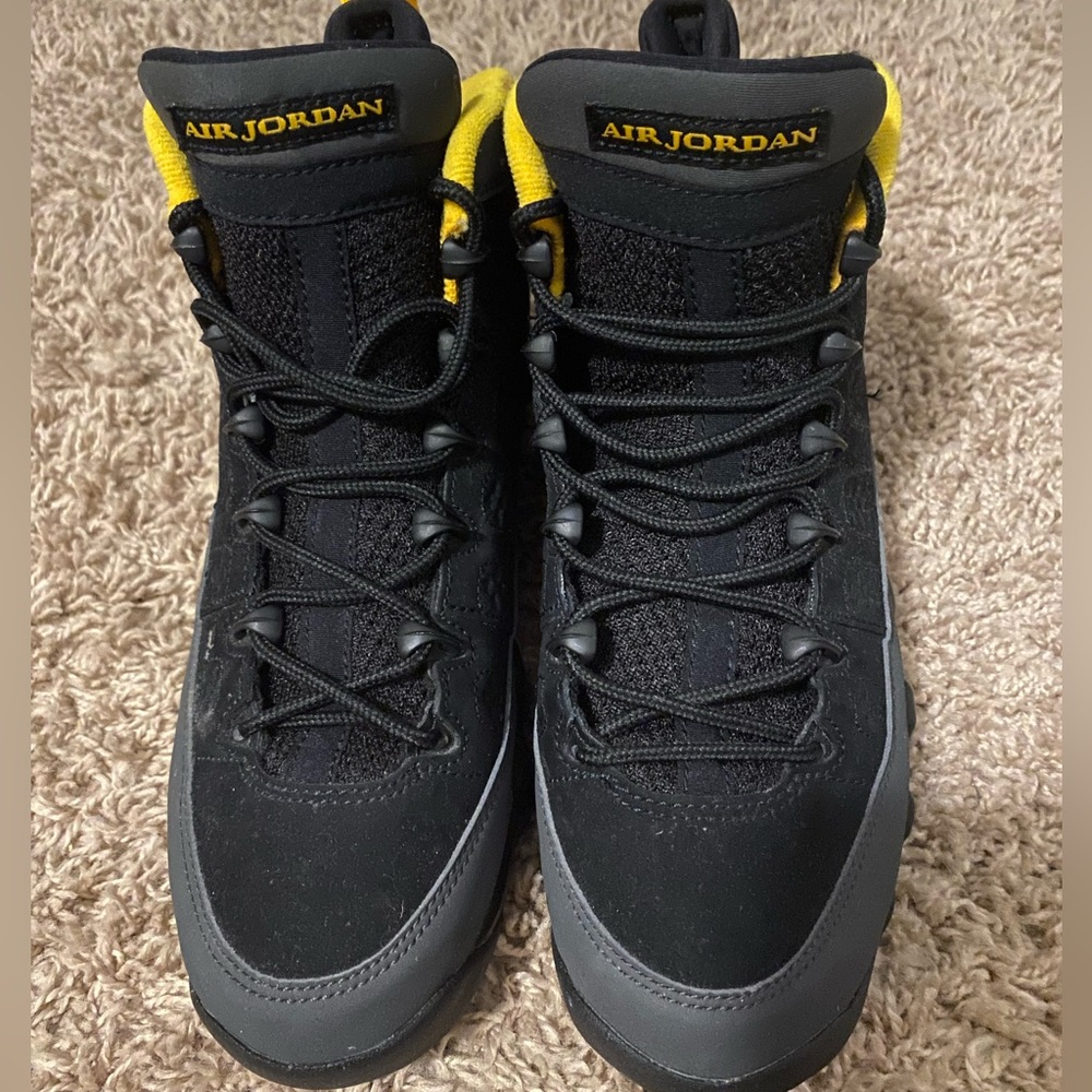 Nike Air Jordan 9